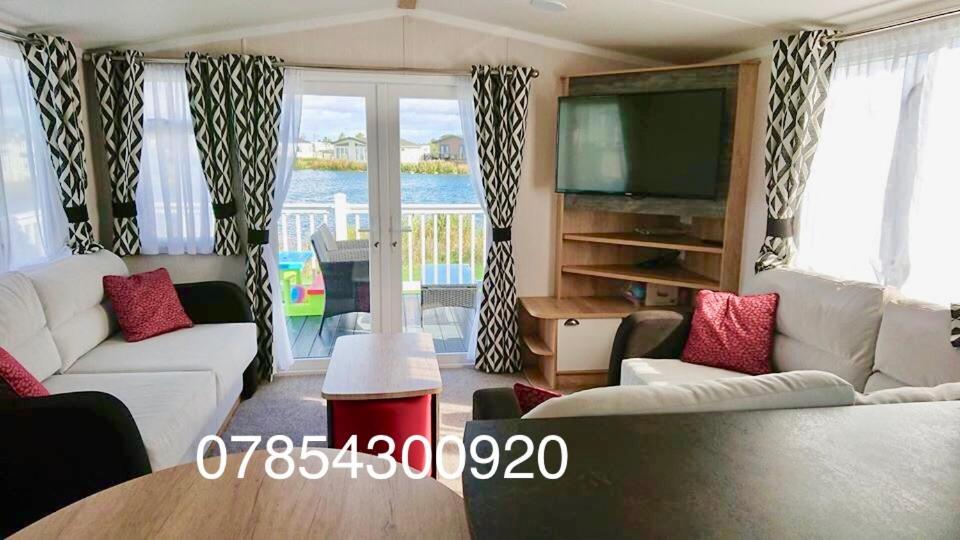 Haven Haggerston Castle Caravan Hire Cheswick  Bagian luar foto